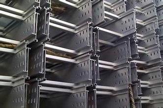 深圳市中良五金電子 惠州地區(qū)專業(yè)電纜橋架與配電柜一站式供貨商